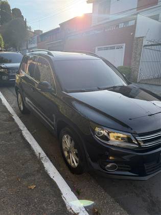 VOLKSWAGEN TIGUAN 2.0 TSI 16V TURBO GASOLINA 4P TIPTRONIC VOLKSWAGEN TIGUAN 2.0 TSI 16V TURBO GASOLINA 4P TIPTRONIC